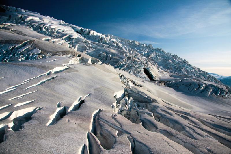 Glacier full of cracks