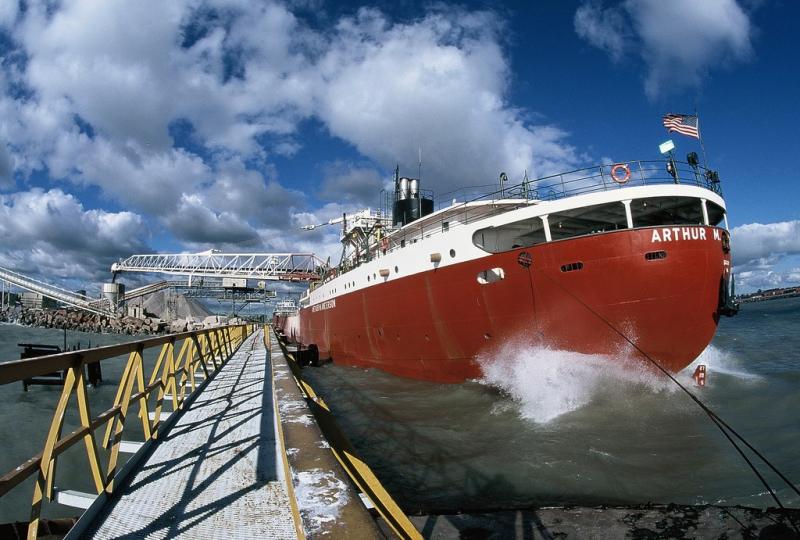 The cargo freighter SS Arthur M. Anderson