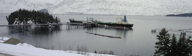 Photo of a tanker being loaded with crude oil 